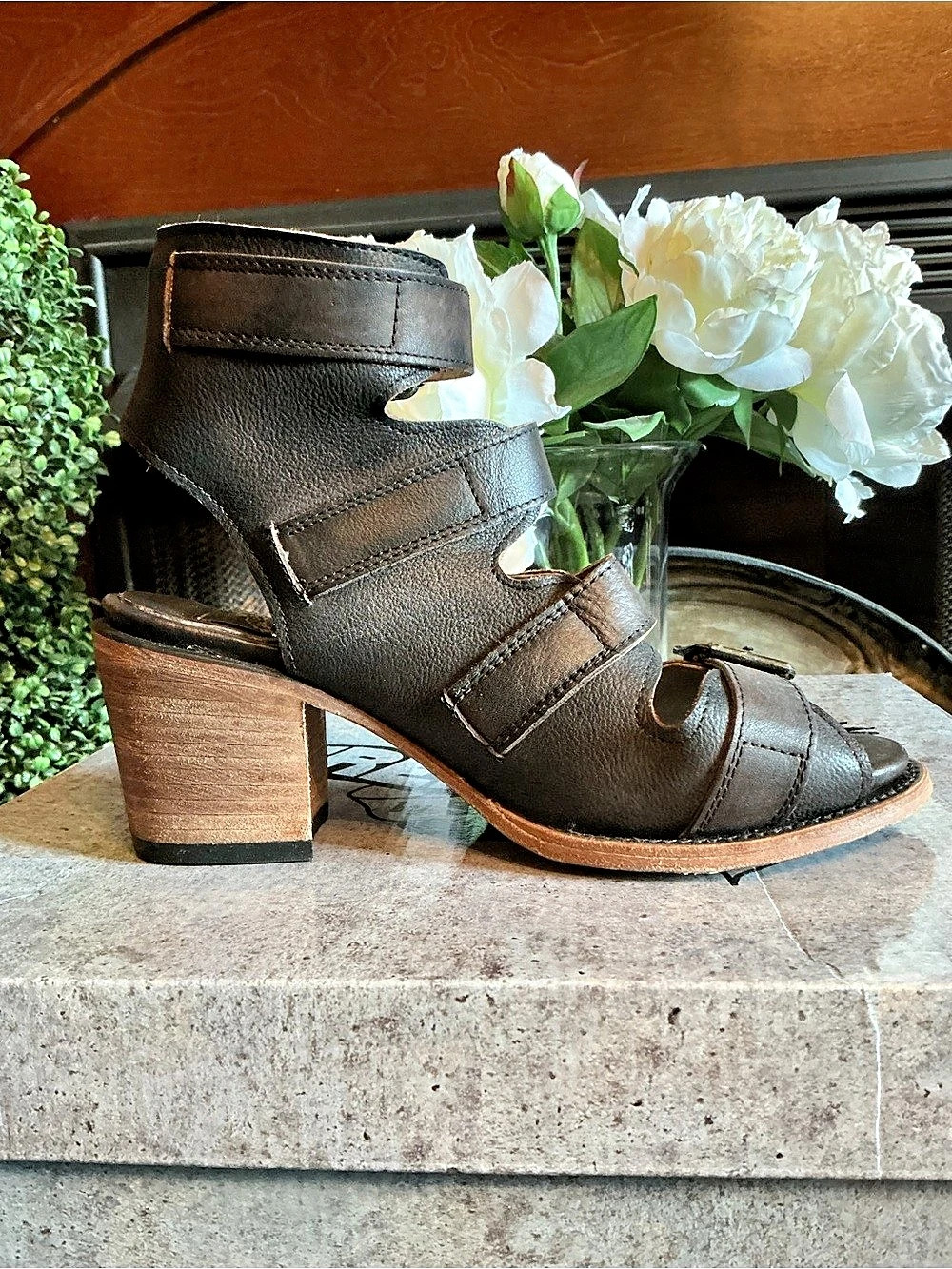 Authentic Freebird Quail Strappy Block Heel Sandals in Brown US 7